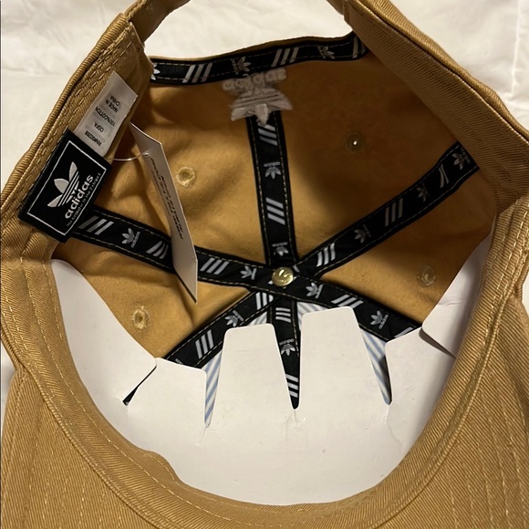 Adidas Tan Women's Fit Cap - Picture 3 of 3